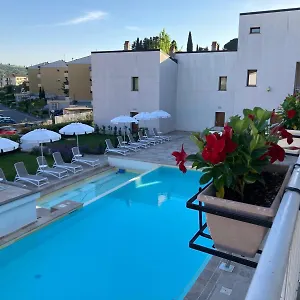 Курортный комплекс The Florence Hills & Wellness